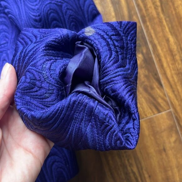 Vintage Christian Dior purple silk and wool blend skirt and blazer set size 12p. - Picture 5 of 15